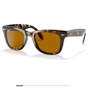 Ray-Ban Foldable Wayfarers in Polished Light Havana, Unworn with Sticker